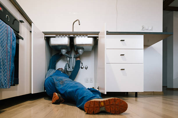 Professional Pipe Repair technician working in Port Washington, OH